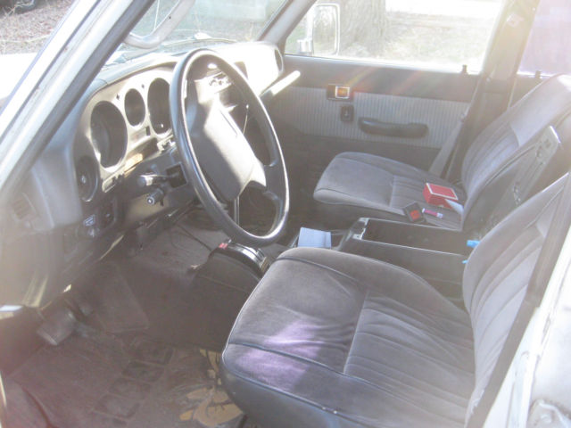 1989 toyota land cruiser runs great needs resto