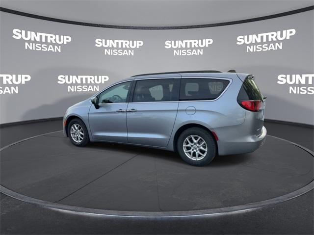2021 chrysler voyager lxi
