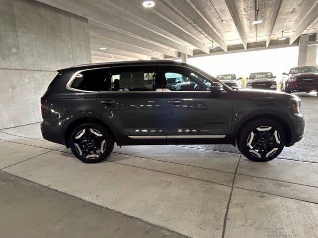 2023 kia telluride s in hialeah, florida