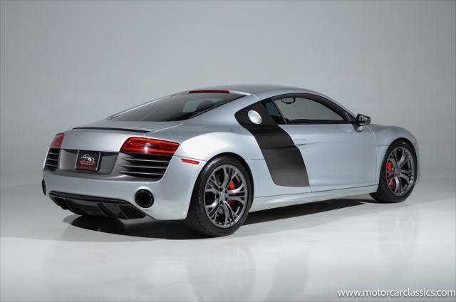 2015 audi r8 5.2 plus