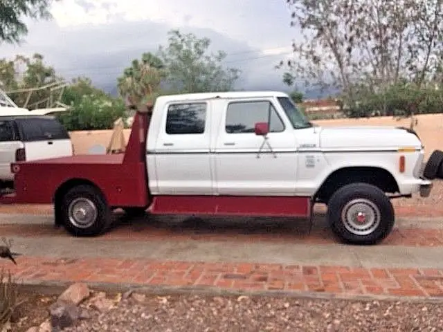 1975 ford f250,caterpillar v636 diesel 4x4 crew cab,5 speed manual , 3/4 ton
