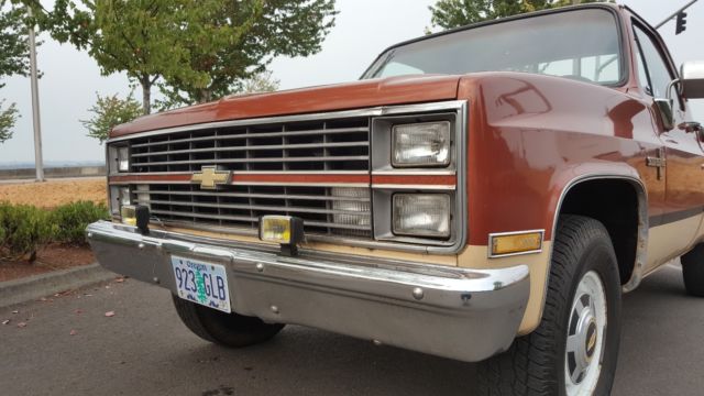 1983 chevy scottsdale c20 108k miles two wheel drive
