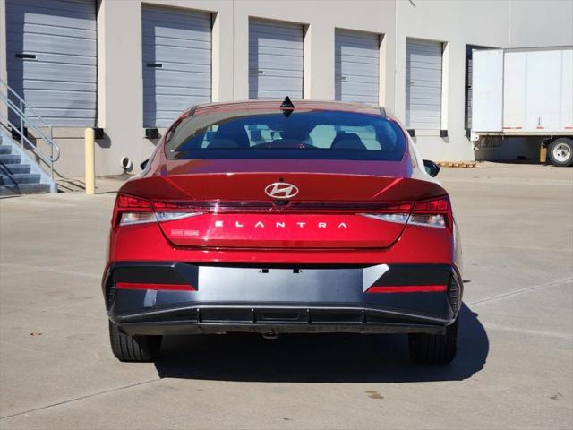 2024 hyundai elantra sel