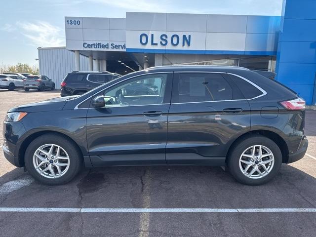 2022 ford edge sel