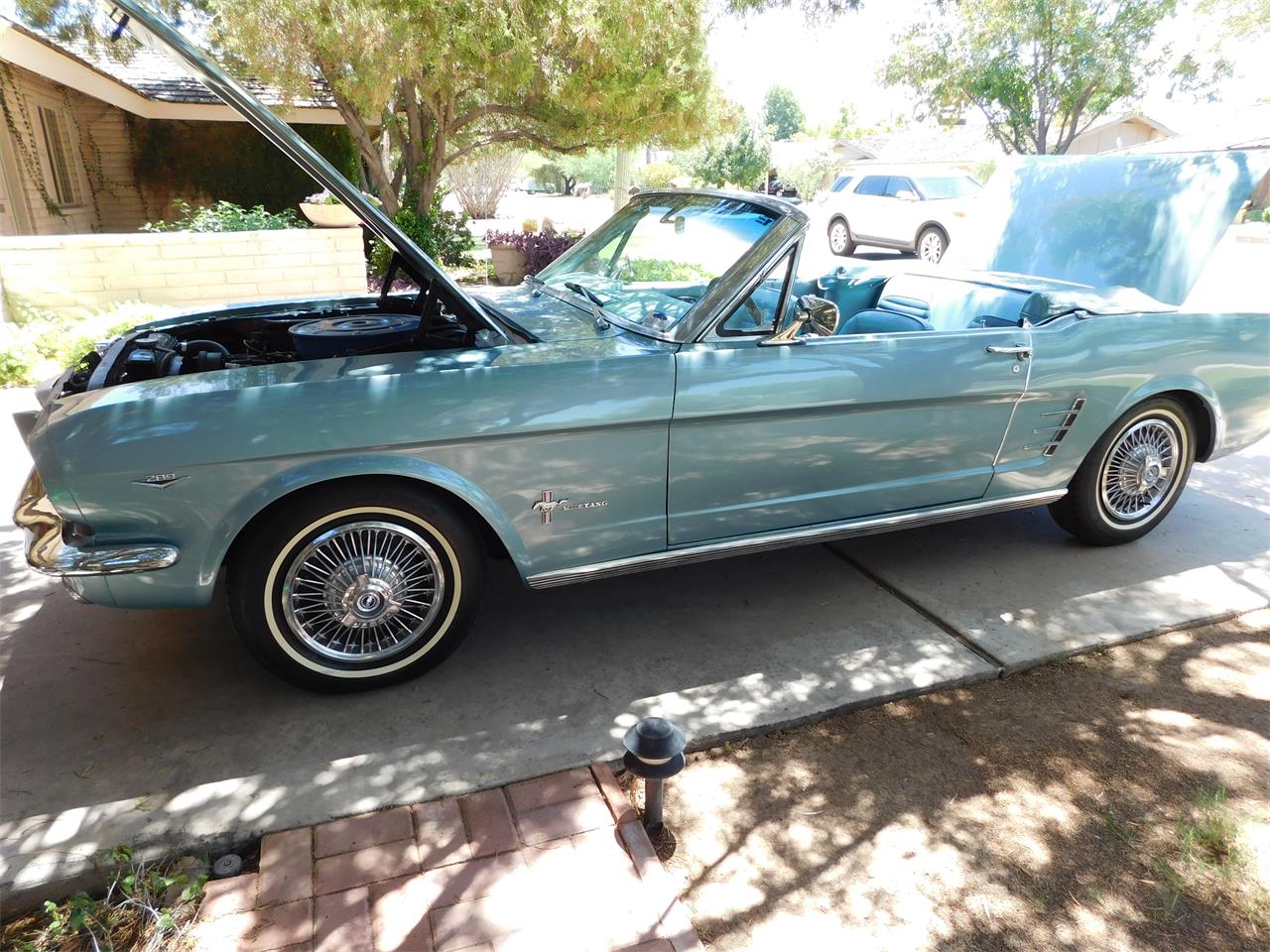 1966 ford mustang