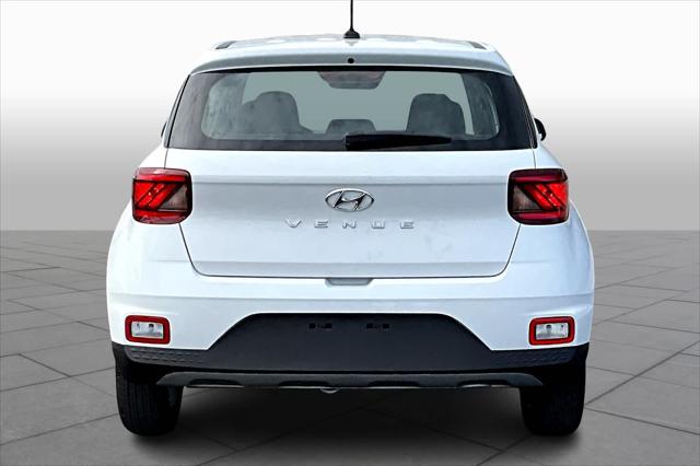 2024 hyundai venue se