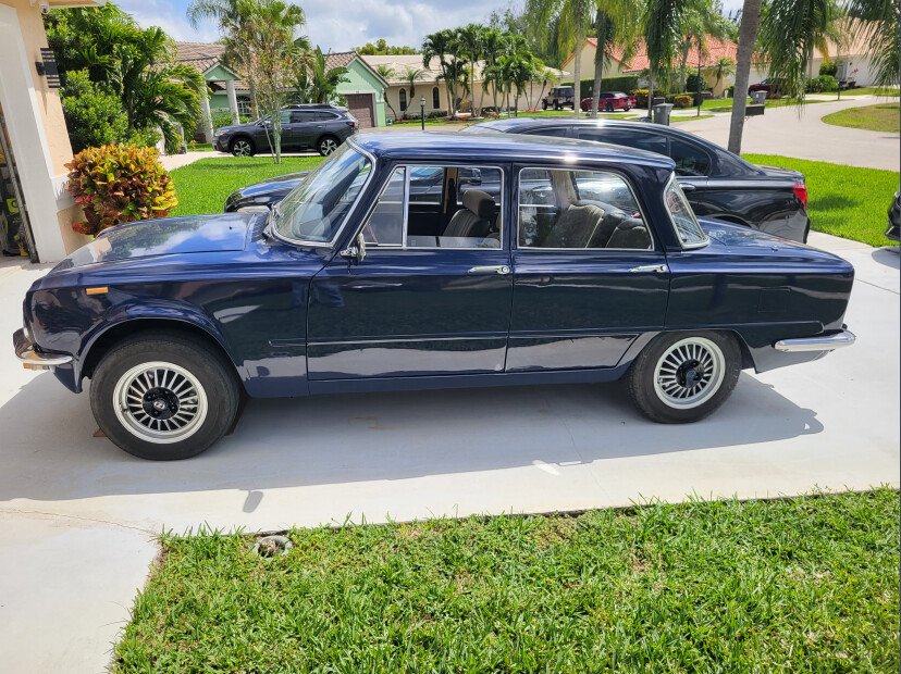 1977 alfa romeo giulia