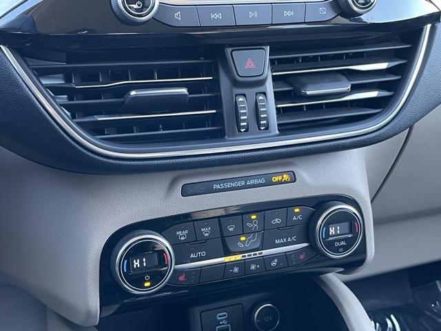 2021 ford escape titanium