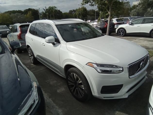 2022 volvo xc90 t5 fwd momentum 7 seater
