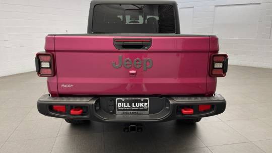 2024 Jeep Gladiator