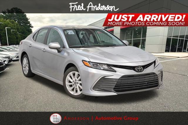 2023 toyota camry le