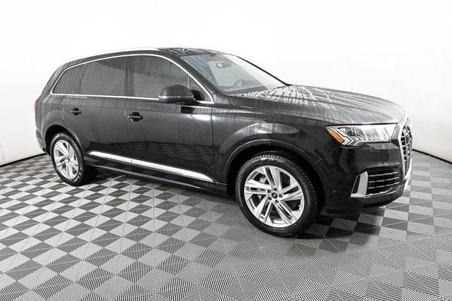 2023 audi q7 55 premium plus