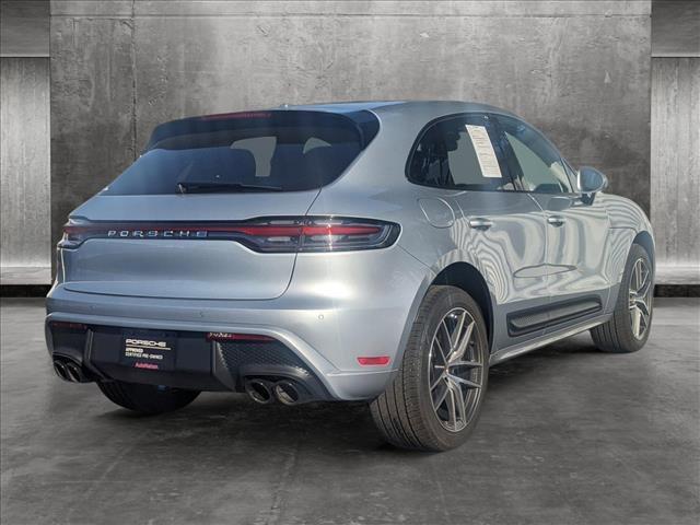 2023 porsche macan base