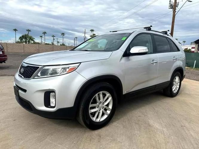 2014 kia sorento lx sport utility 4d in glendale, arizona
