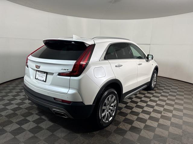 2023 cadillac xt4 premium luxury
