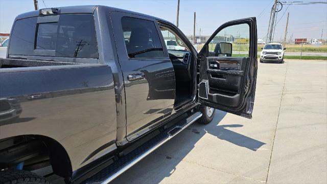 2023 ram 2500 laramie crew cab 4x4 6'4' box