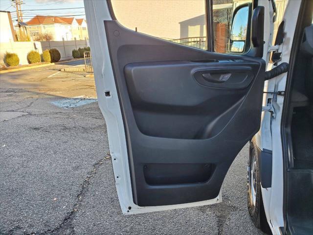 2022 mercedes-benz sprinter 2500 high roof