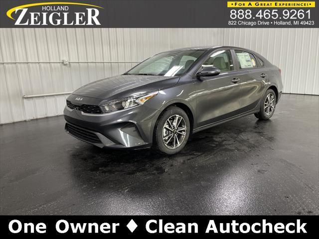 2023 kia forte lxs