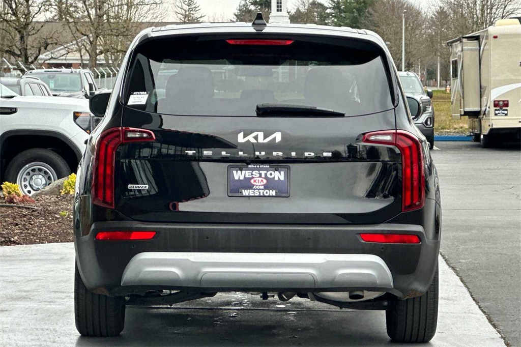 2022 kia telluride lx