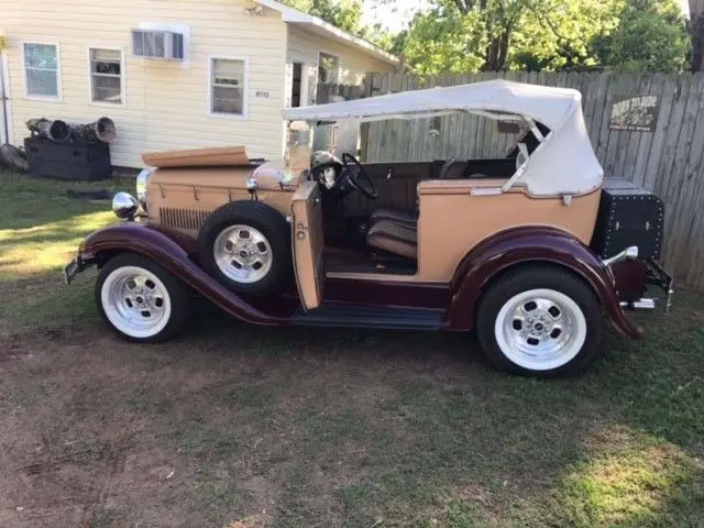 1929 ford phaeton convertible -beautiful classic looking car!