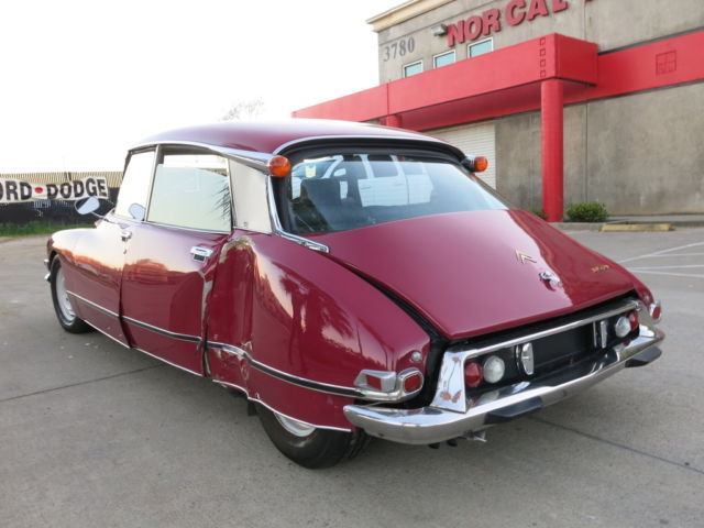 1972 citroen ds21 ds 21 pallas damaged wrecked rebuildable salvage project 72