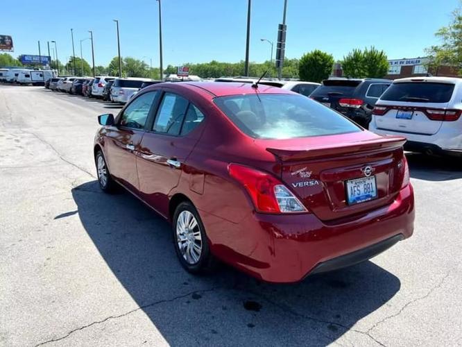 2019 nissan versa sv sedan 4d in lexington, kentucky