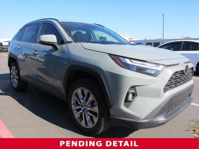 2022 toyota rav4 xle
