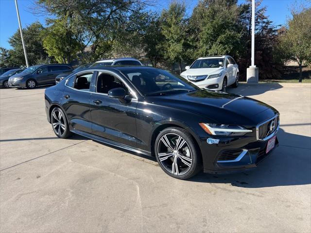 2022 volvo s60 recharge plug-in hybrid t8 inscription