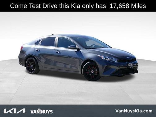 2023 kia forte