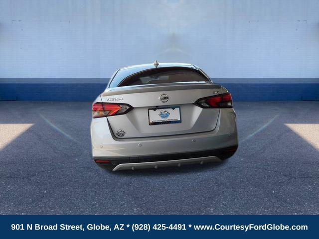 2020 nissan versa sr xtronic cvt
