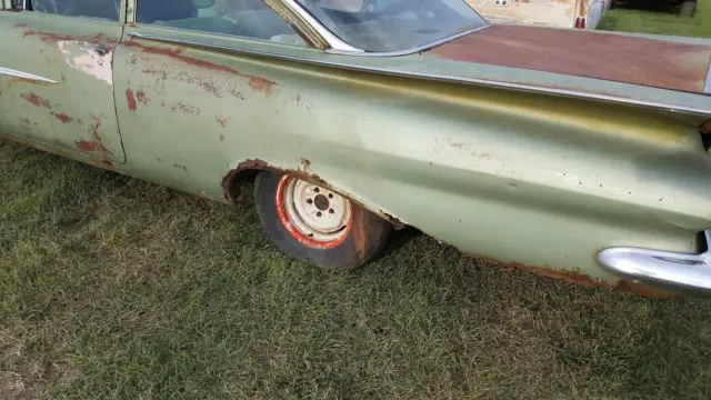 1959 chevy biscayne 2dr sedan, complete with ks title
