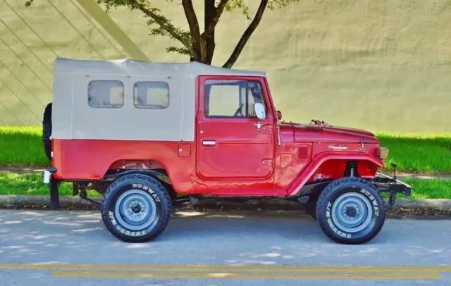 fj 43 (land cruiser) 4.2 liter---4 speed - heavy duty 4x4
