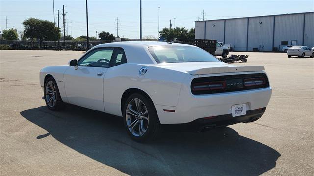 2022 dodge challenger r/t