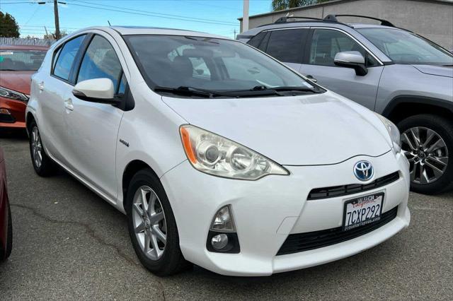 2013 toyota prius c four