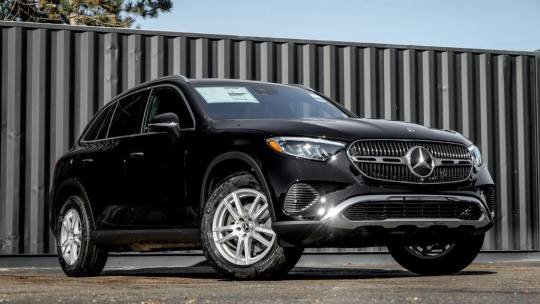 2025 Mercedes-Benz GLC
