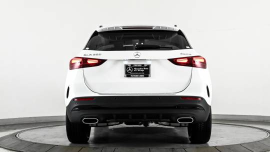 2025 Mercedes-Benz GLA