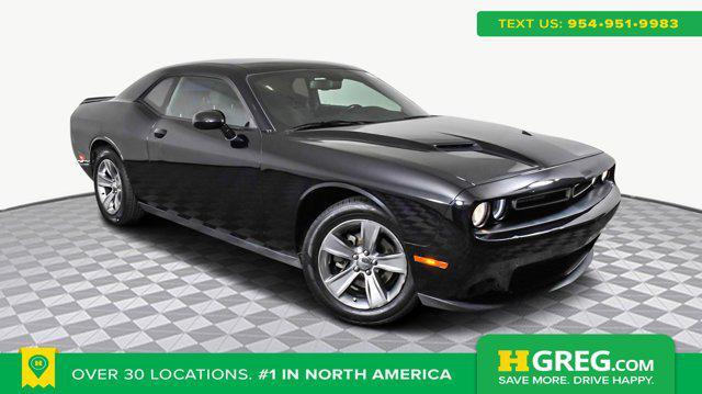 2020 dodge challenger sxt