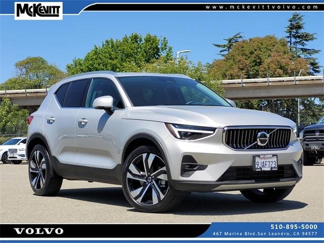 2024 volvo xc40 b5 plus bright theme