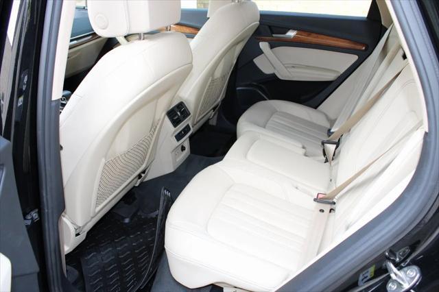 2023 audi q5 40 premium plus
