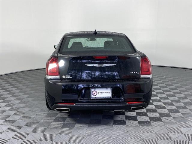 2020 chrysler 300 s