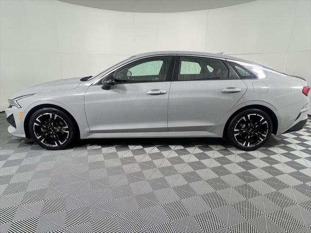 2022 kia k5 gt-line