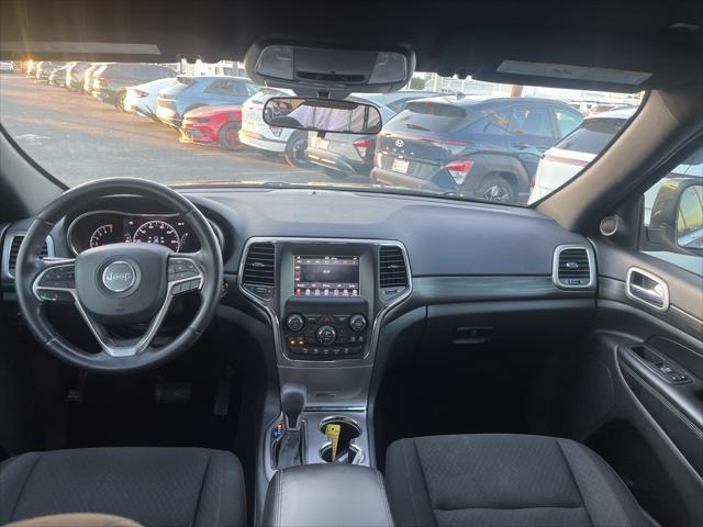 2019 jeep grand cherokee laredo