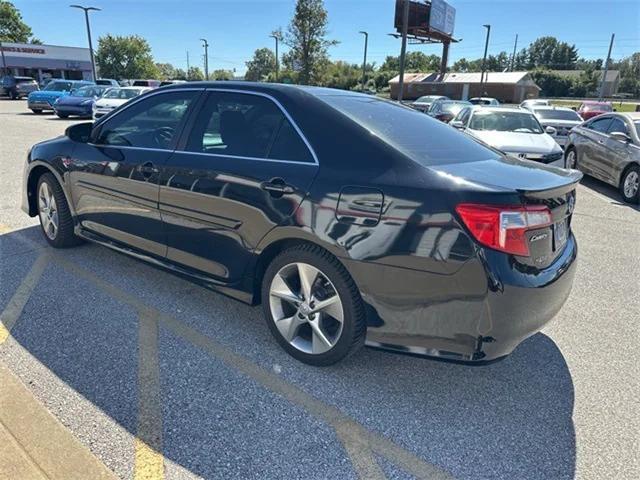 2014 toyota camry se sport