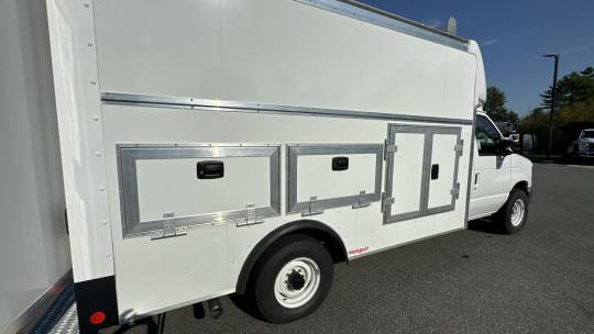2025 Ford E-Series