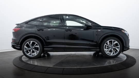 2024 Audi Q4 e-tron