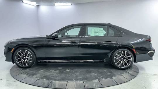 2024 BMW i7