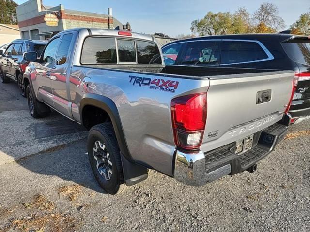 2018 toyota tacoma trd