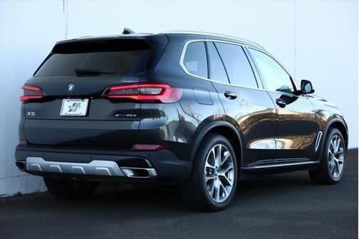 2023 bmw x5 phev xdrive45e in charbonneau, oregon