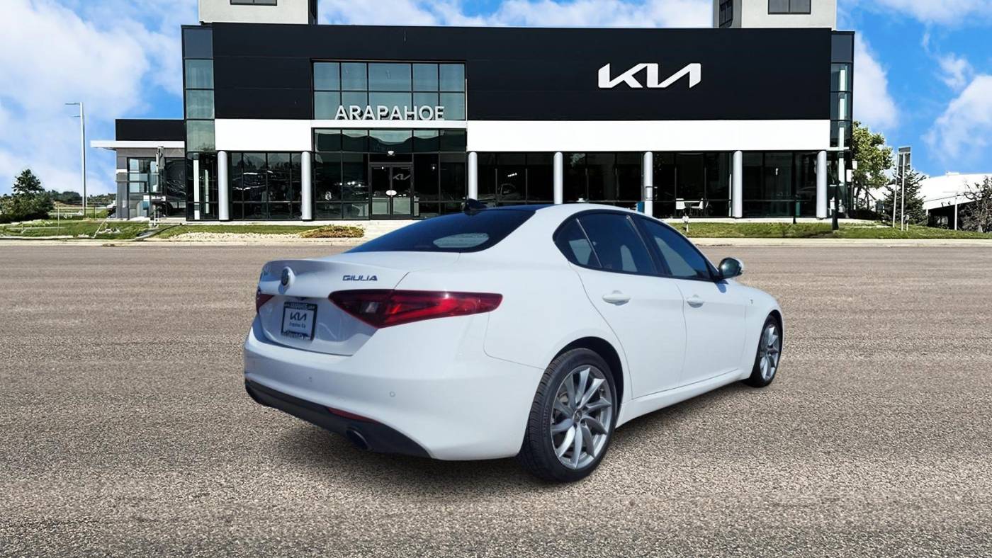 2023 alfa romeo giulia ti