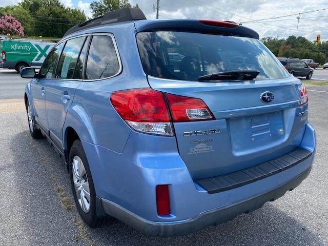 2011 subaru outback 2.5i